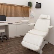 /dermatology-clinic-regulations-standards-guide